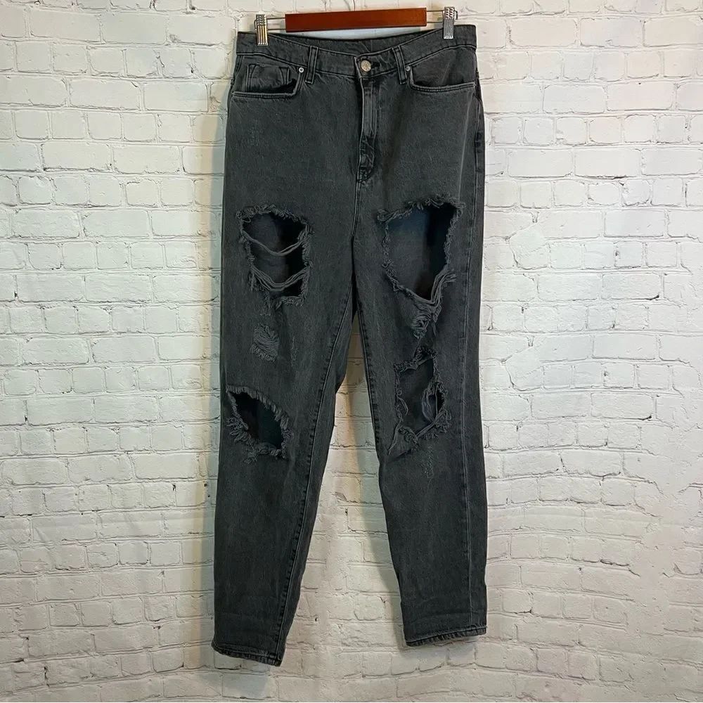BDG Urban Outfitters Mom High Rise Distressed Black Jeans size 29